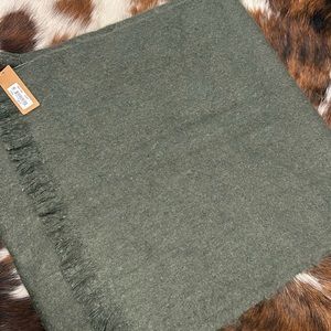 Steve Madden scarf new with tags